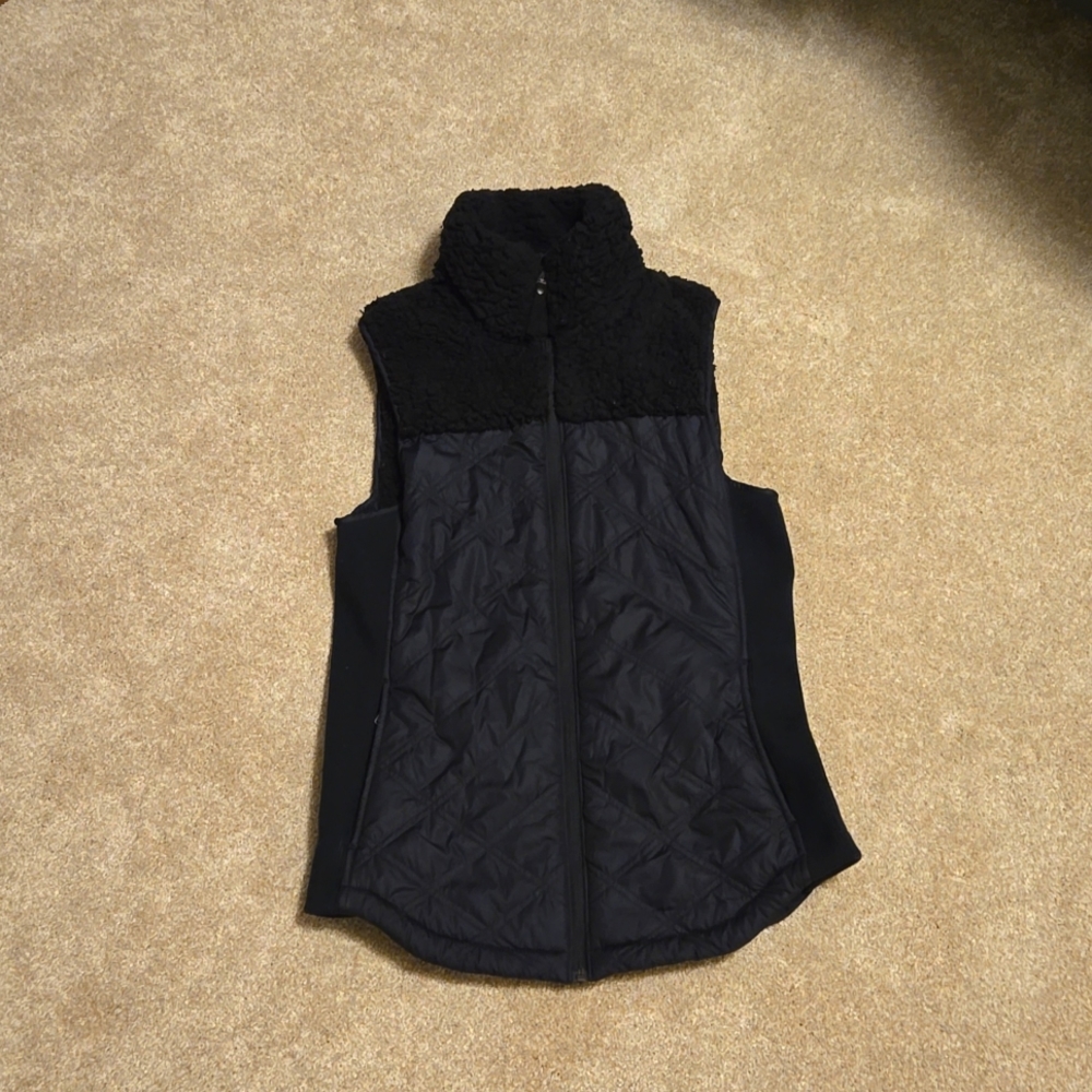 PrAna quilted vest S